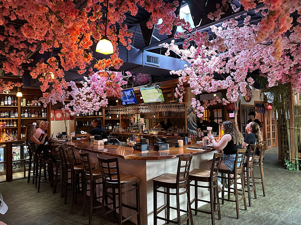 The Cultured Pearl 2025 - Bar